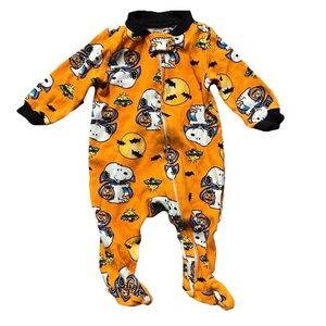 Baby Peanuts Snoopy Halloween Footie Pajamas Size 0-3 Months Fall Trick Or Treat